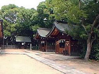 生國神社境内の摂社・末社
