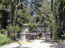 大斎原の石祠