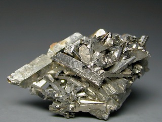 硫砒鉄鉱 / Arsenopyrite