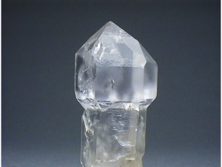 松茸水晶