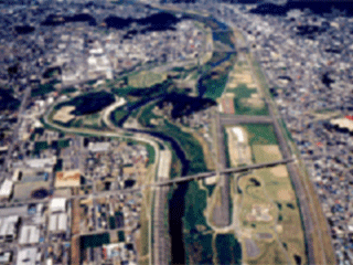 足利市岩井町地先を流れる渡良瀬川