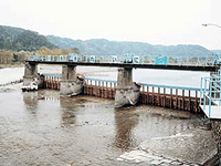 玉川上水の取水地点　羽村堰