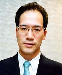 松岡　秀樹