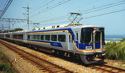 10000系