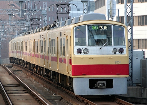 2000形