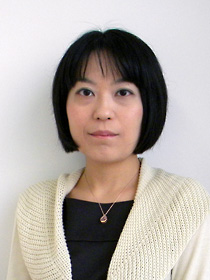 北尾まどか