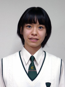 山根ことみ