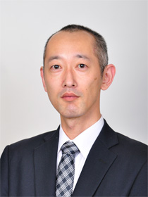 中田　功
