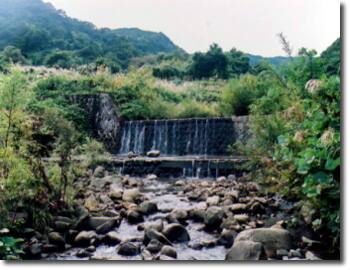 万内川六号堰堤
