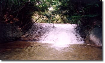 天野川砂防堰堤