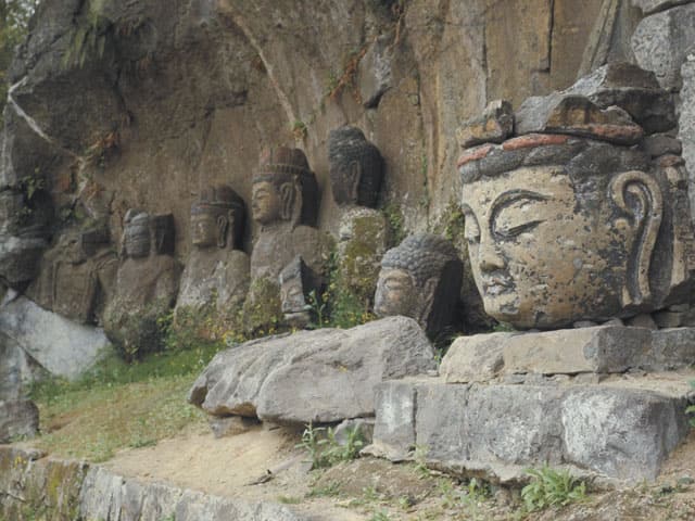臼杵石仏の画像