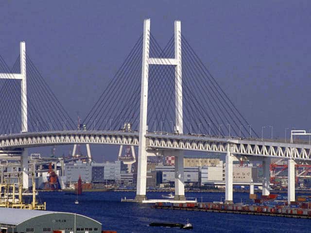 横浜ベイブリッジの画像