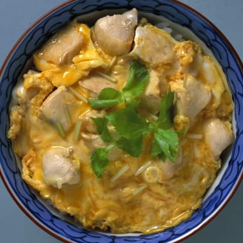 親子丼の画像