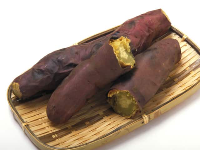 焼き芋の画像