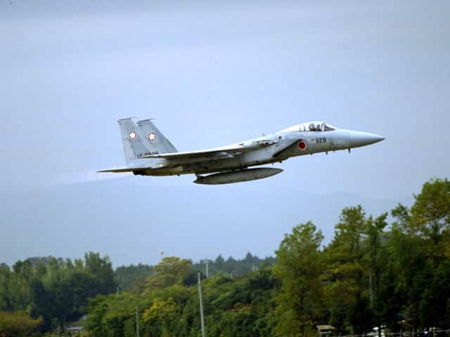 戦闘機の画像