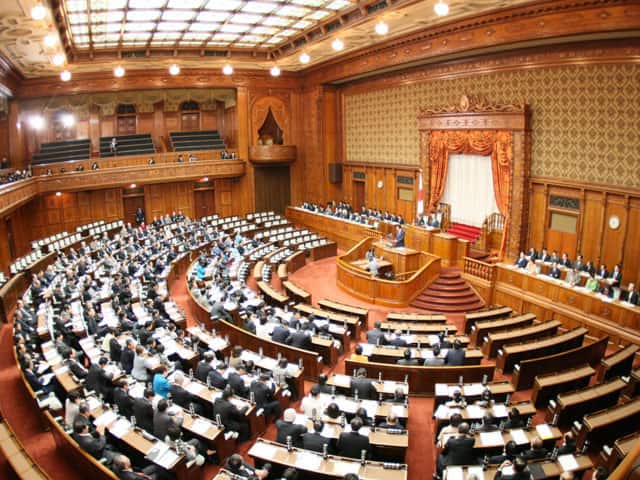 参議院の画像