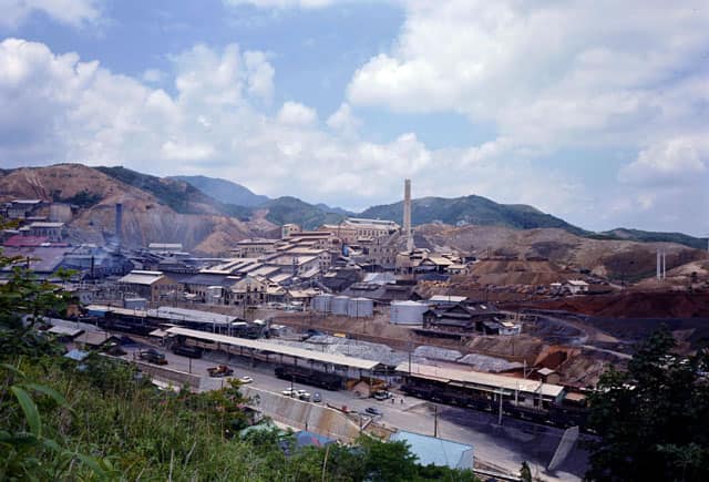 鉱山の画像