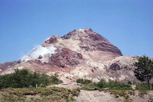 昭和新山の画像