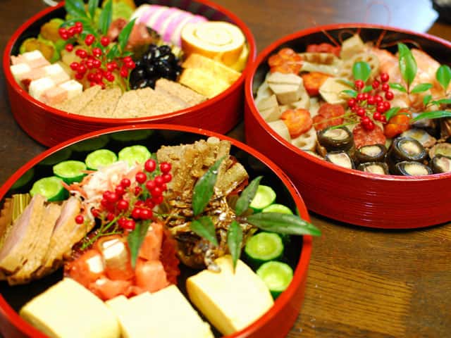 御節料理の画像
