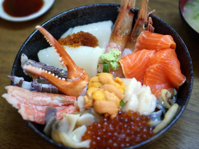 海鮮丼の画像