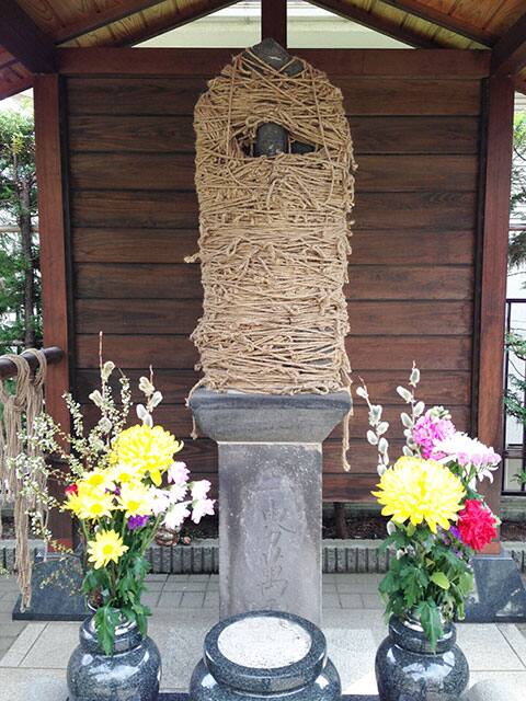 縛られ地蔵の画像