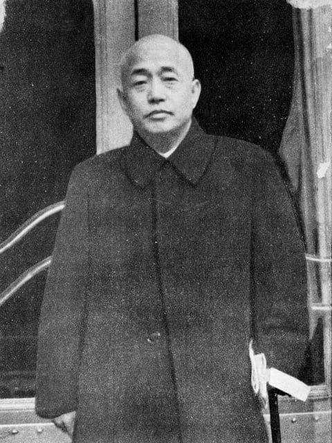 石原莞爾の画像