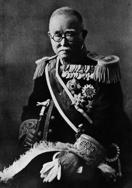 山本達雄の画像