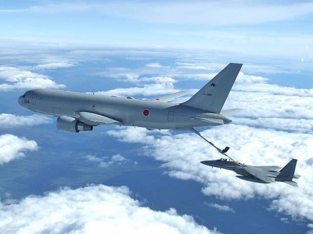 空中給油の画像