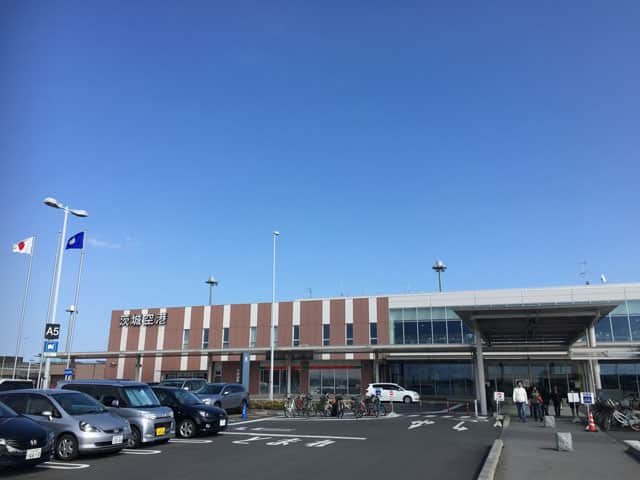 百里飛行場の画像