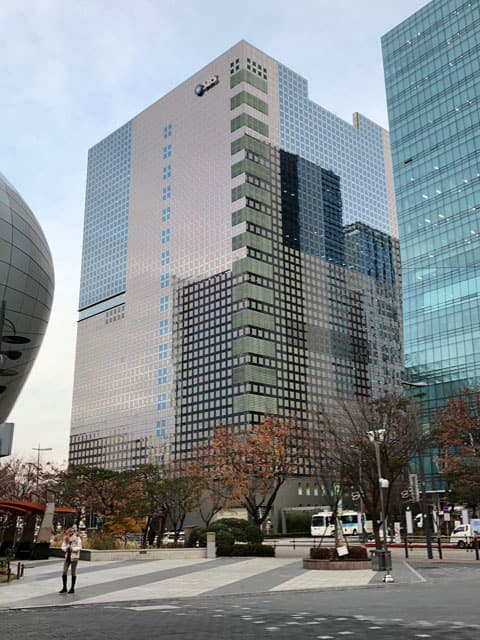 エス‐ビー‐エスの画像