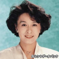 栗原小巻の画像