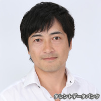 佐渡山順久の画像