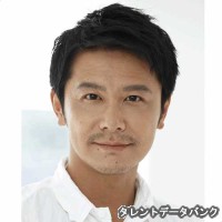 石原善暢の画像
