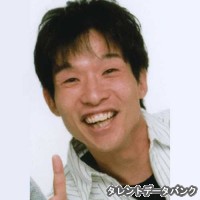 岡崎順次の画像