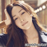 麻生久美子の画像