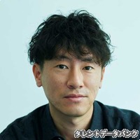 少路勇介の画像