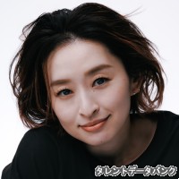 島袋寛子の画像