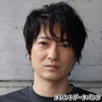 忍成修吾の画像