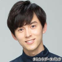 片岡信和の画像
