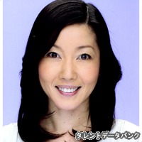 安藤麻吹の画像