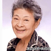 大方斐紗子