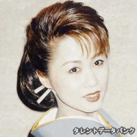 里見☆しのぶの画像