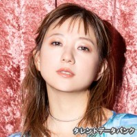 伊藤千晃の画像