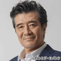 大谷亮介の画像