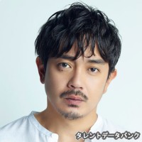 青柳翔の画像