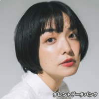 我妻三輪子の画像