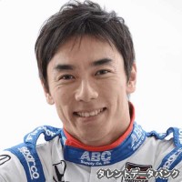 佐藤琢磨の画像