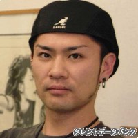 岡本玄介の画像