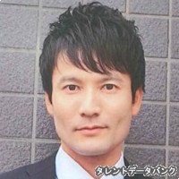 荒井隆人の画像