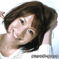 石井里佳の画像